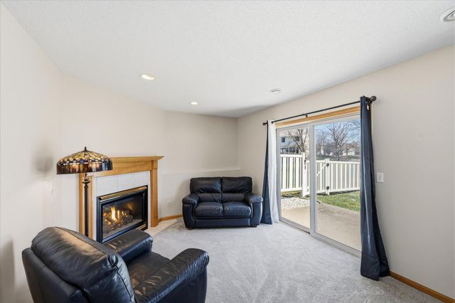 10004 Fallgold Parkway N, Brooklyn Park, MN 55443