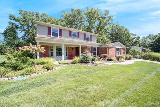 30310 Lincolnshire, Beverly Hills, MI 48025