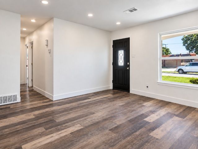 2613 Syracuse Drive, Irving, TX 75062