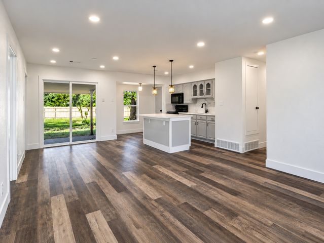 2613 Syracuse Drive, Irving, TX 75062