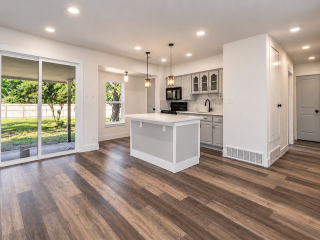 2613 Syracuse Drive, Irving, TX 75062