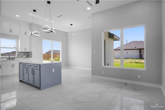 3560 Las Brisas Street, Edinburg, TX 78542