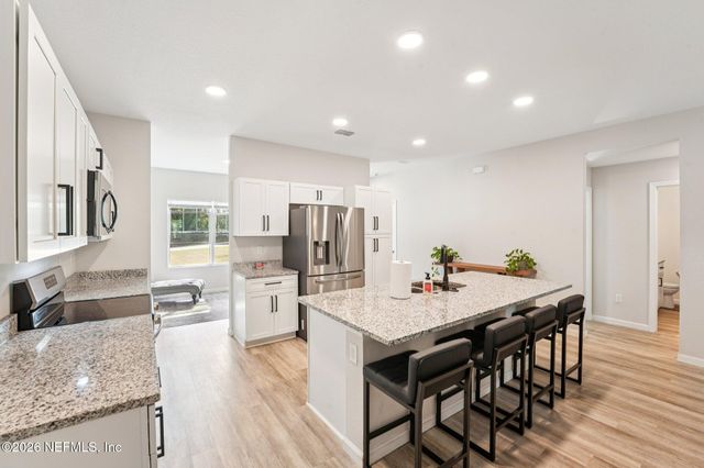 6971 COMO Road, Jacksonville, FL 32210