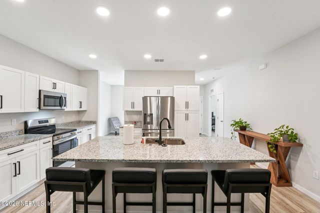 6971 COMO Road, Jacksonville, FL 32210