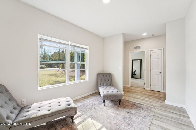 6971 COMO Road, Jacksonville, FL 32210