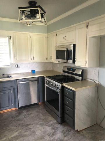 4159 Salt Creek Rd, Benton, AR 72019