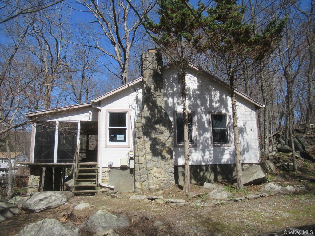 58 Hillside Drive, Mahopac, NY 10541