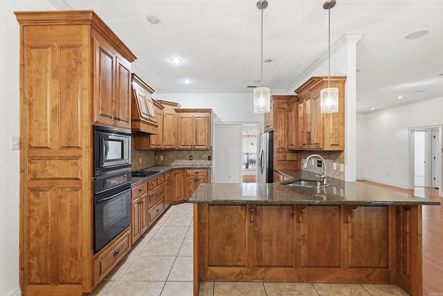 1300 Byron Drive, Conway, AR 72034