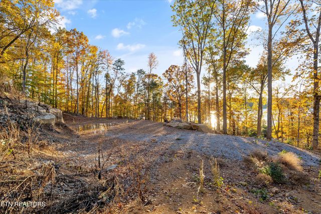 3200 Keller Bend Rd, Knoxville, TN 37922