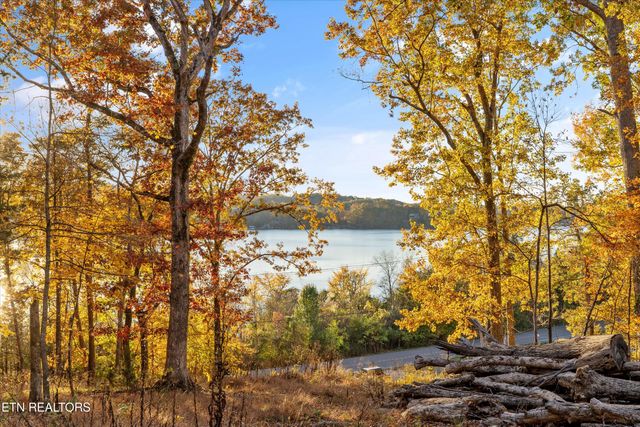 3200 Keller Bend Rd, Knoxville, TN 37922