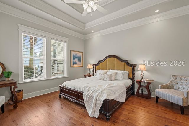 94 Gautier Pl, Beaufort, SC 29902