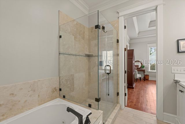 94 Gautier Pl, Beaufort, SC 29902