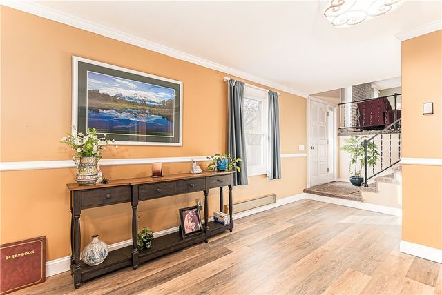 72 Janet Court, Warwick, RI 02886