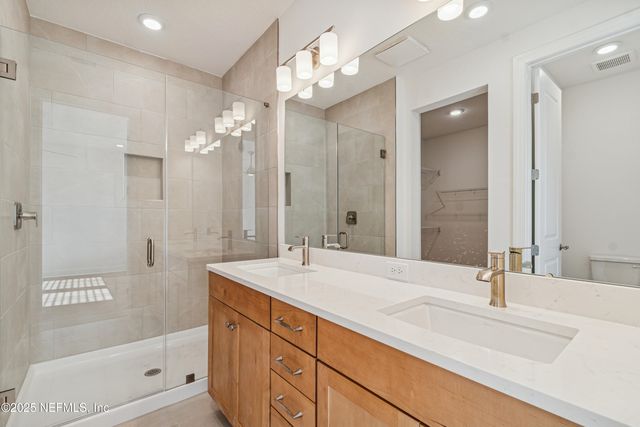 11924 GENERATIONS Avenue, Jacksonville, FL 32224