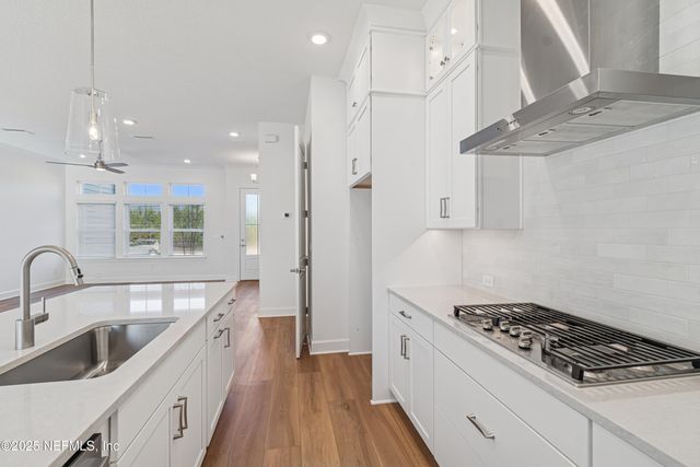 11924 GENERATIONS Avenue, Jacksonville, FL 32224