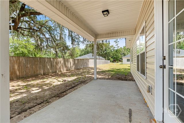 37 Douglas Road, Allenhurst, GA 31301