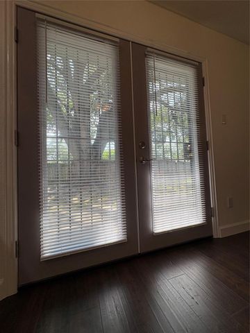 9006 Winding River Drive, Houston, TX 77088
