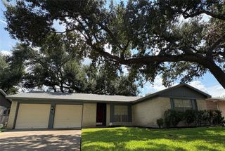 9006 Winding River Drive, Houston, TX 77088