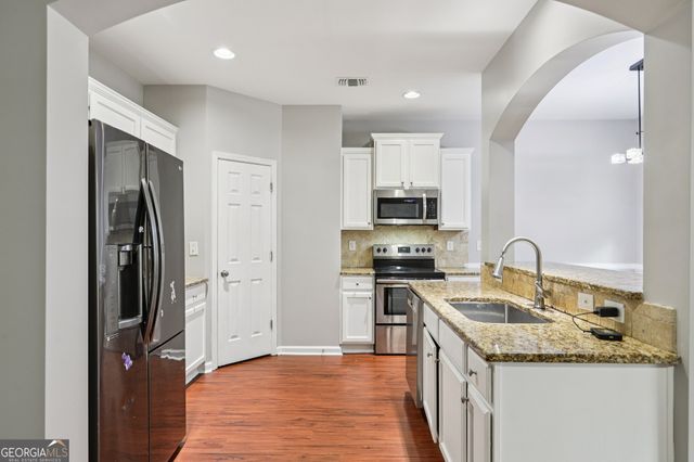 5639 Chatham Circle, Norcross, GA 30071