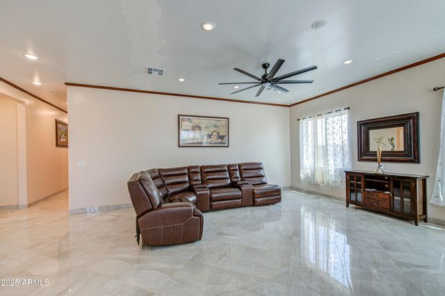 9005 S CALLE SAHUARO --, Guadalupe, AZ 85283