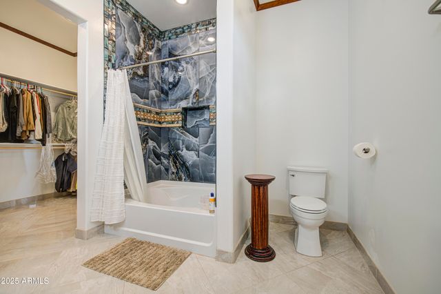 9005 S CALLE SAHUARO --, Guadalupe, AZ 85283