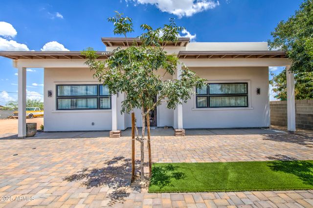 9005 S CALLE SAHUARO --, Guadalupe, AZ 85283