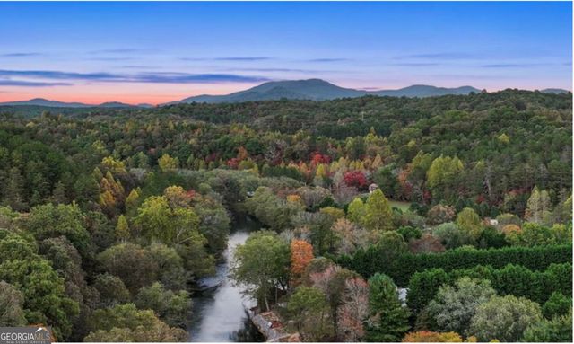 1 Riverview Lane, Blue Ridge, GA 30513