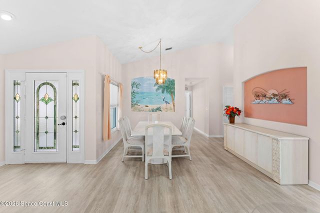 685 Naples Court, Melbourne, FL 32904