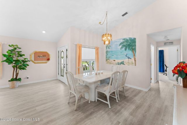 685 Naples Court, Melbourne, FL 32904
