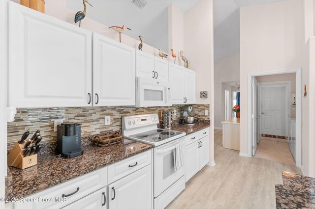 685 Naples Court, Melbourne, FL 32904