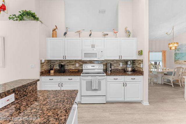 685 Naples Court, Melbourne, FL 32904