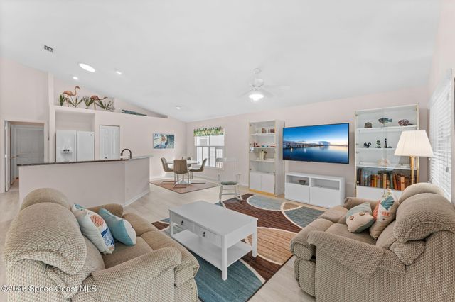 685 Naples Court, Melbourne, FL 32904