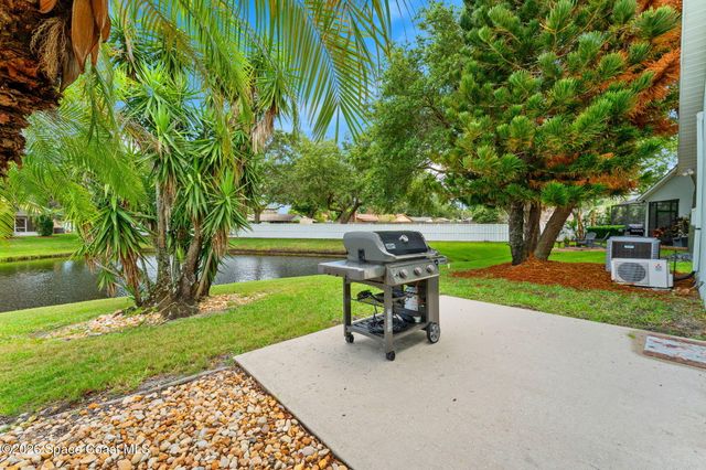 685 Naples Court, Melbourne, FL 32904