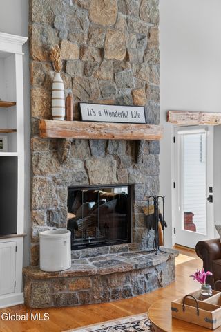 13 Saratoga Farm Road, Malta, NY 12020