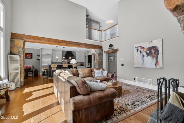 13 Saratoga Farm Road, Malta, NY 12020