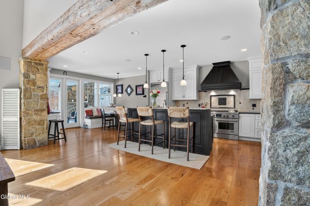 13 Saratoga Farm Road, Malta, NY 12020