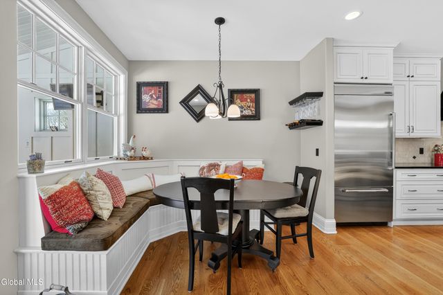 13 Saratoga Farm Road, Malta, NY 12020