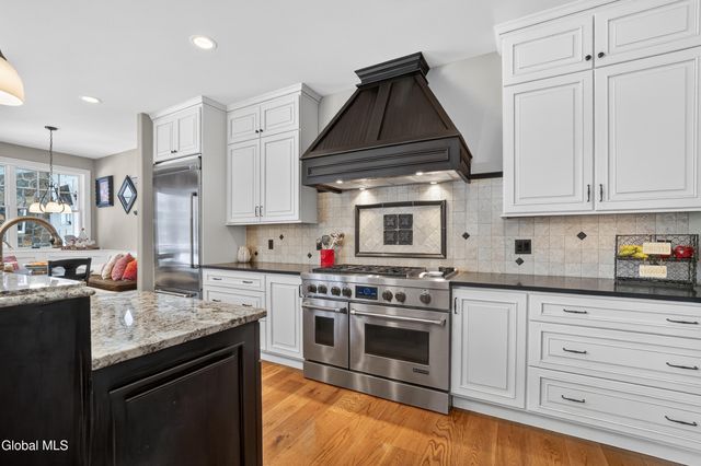 13 Saratoga Farm Road, Malta, NY 12020