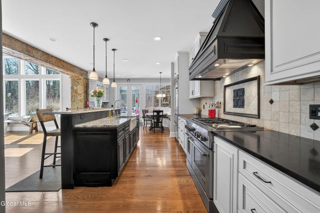 13 Saratoga Farm Road, Malta, NY 12020