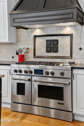 13 Saratoga Farm Road, Malta, NY 12020