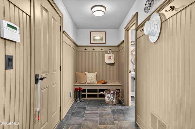 13 Saratoga Farm Road, Malta, NY 12020