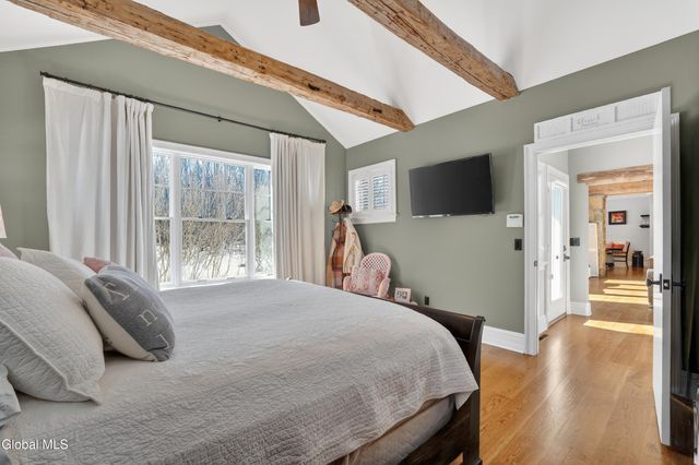 13 Saratoga Farm Road, Malta, NY 12020