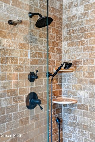 13 Saratoga Farm Road, Malta, NY 12020