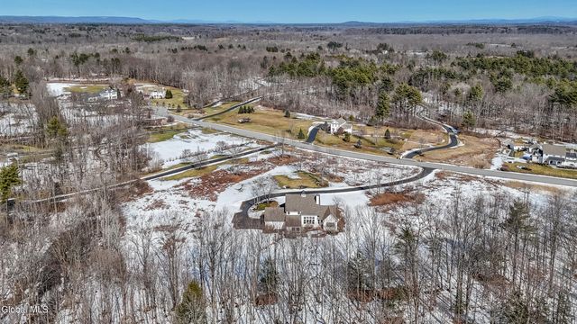 13 Saratoga Farm Road, Malta, NY 12020