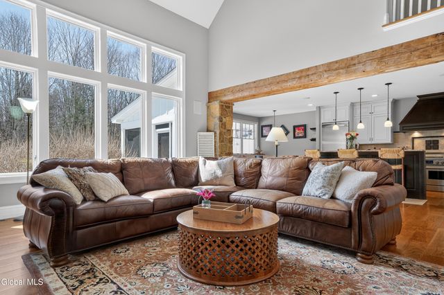 13 Saratoga Farm Road, Malta, NY 12020