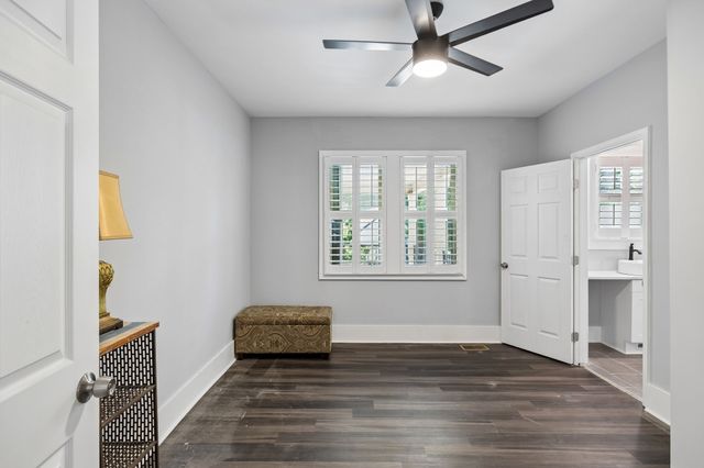 3829 Burrus St, Nashville, TN 37216