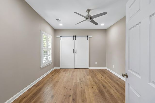 3829 Burrus St, Nashville, TN 37216