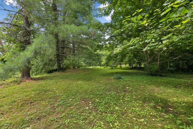 3829 Burrus St, Nashville, TN 37216