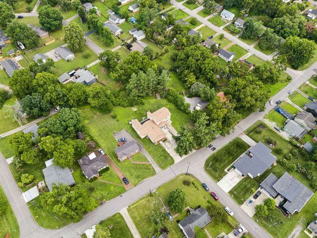 3829 Burrus St, Nashville, TN 37216