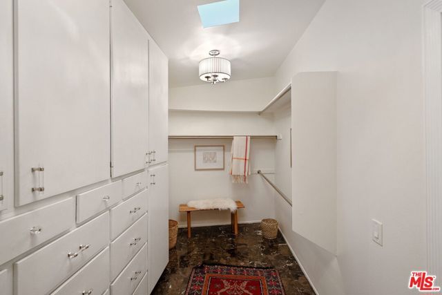 2180 Laurel Canyon Boulevard, Los Angeles, CA 90046